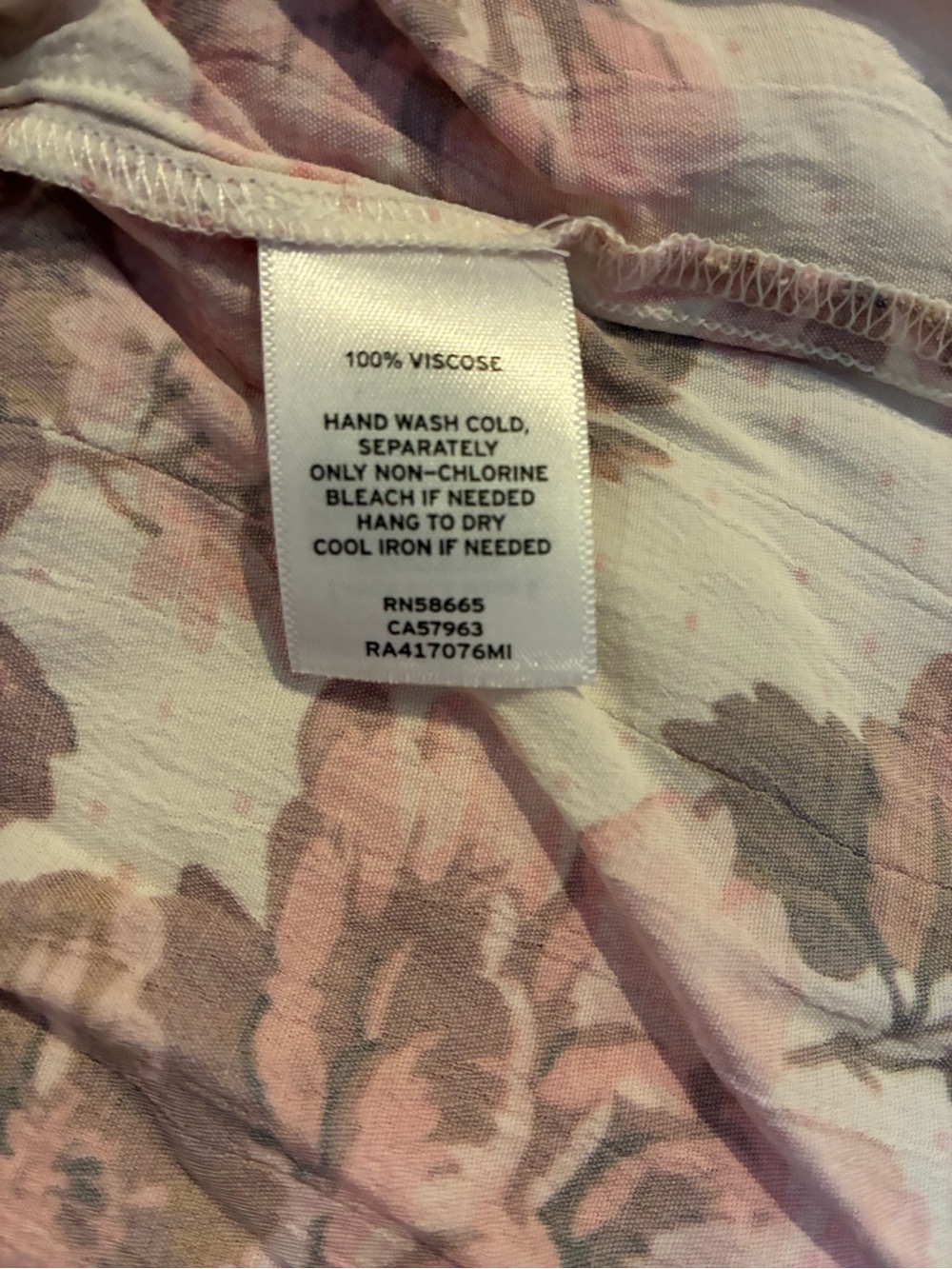 Rachel Parcell Keyhole Flounce Cream, Pink and Brown Floral Blouse -Sz XS - Picture 7 of 12